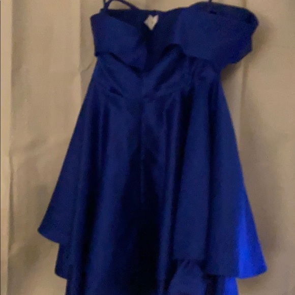 Silk dress - Picture 2 of 2